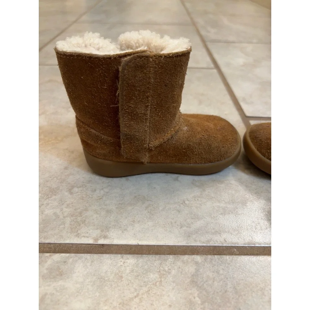 UGG keelan boots
